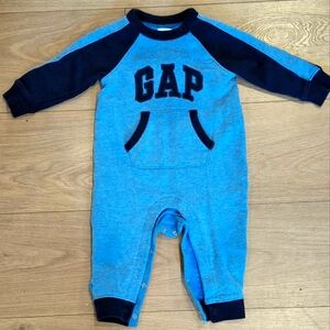 3/$30 BabyGAP Sweatshirt One-piece